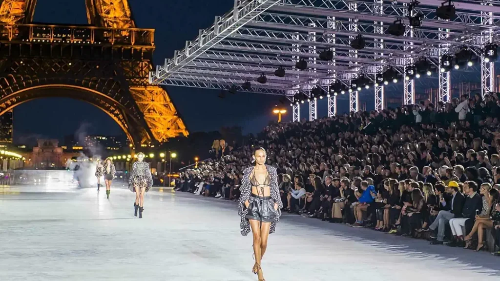 Watch Paris Fashion week, the new stars | Prime Video