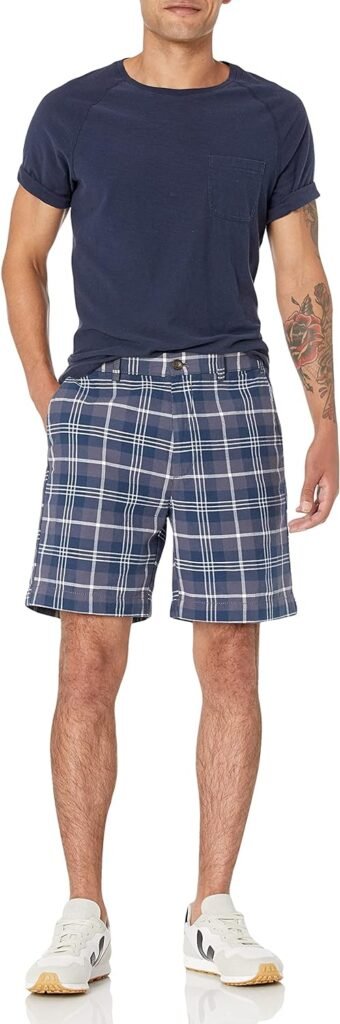 Amazon Essentials Mens Classic-Fit 7 Short